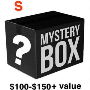 $100-$150+ value mystery box! Size: S